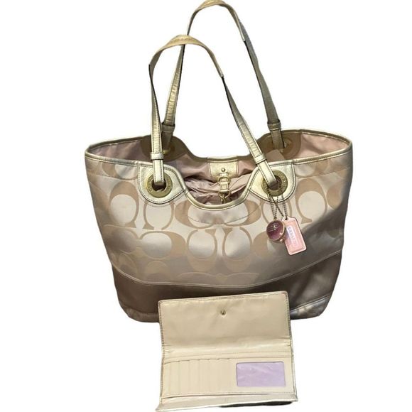 Large Matching Wallet Khaki and Tan Signature C Metallic Fabric Tote 12"L x 5"W - Picture 4 of 16